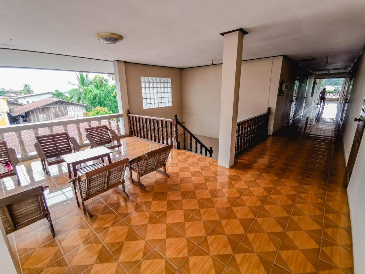 Sabaydee Guesthouse フアイサーイ郡 エクステリア 写真