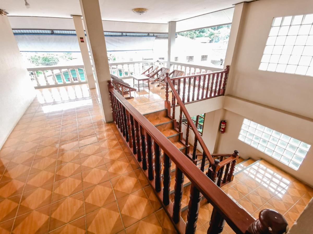 Sabaydee Guesthouse フアイサーイ郡 エクステリア 写真