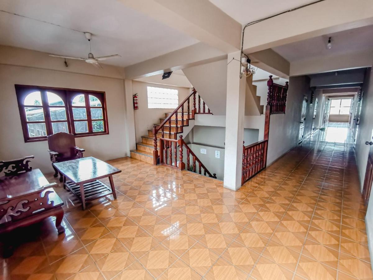 Sabaydee Guesthouse フアイサーイ郡 エクステリア 写真