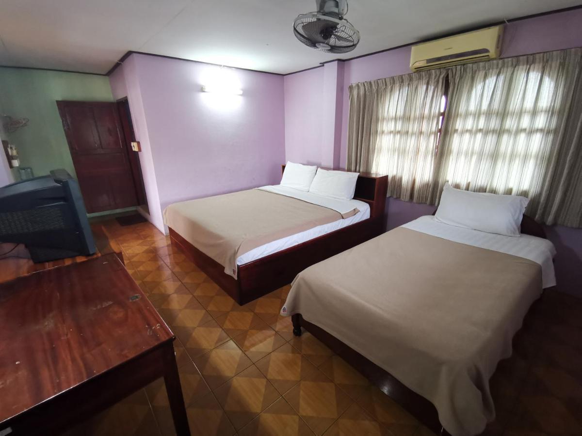 Sabaydee Guesthouse フアイサーイ郡 エクステリア 写真
