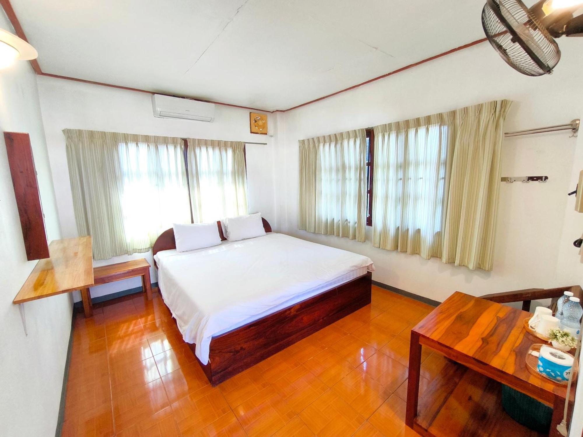 Sabaydee Guesthouse フアイサーイ郡 エクステリア 写真